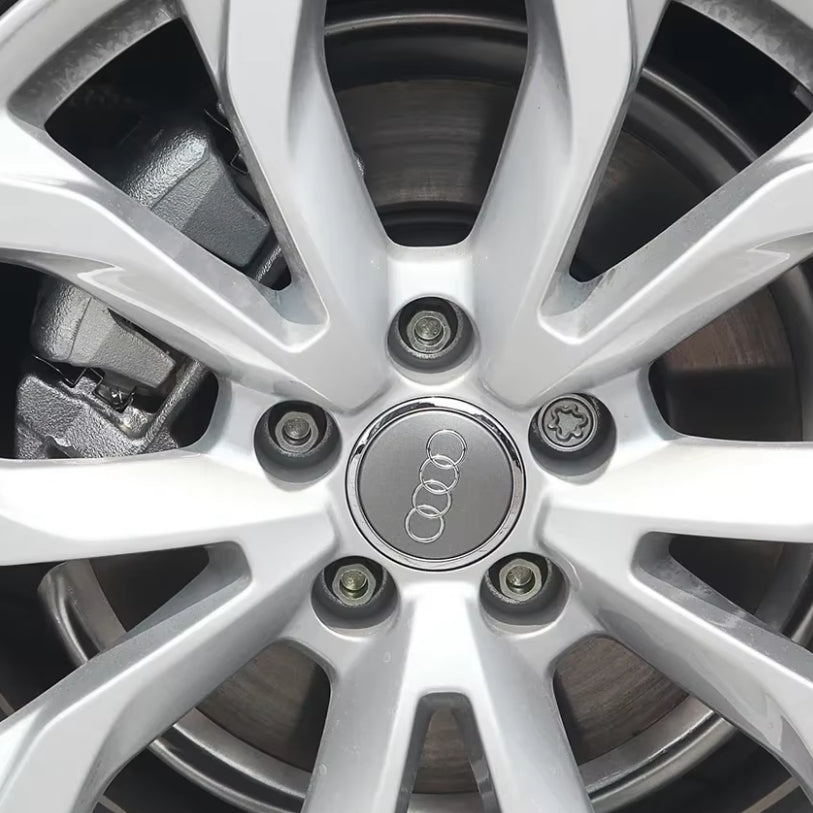 Lot de 4 Caches Moyeux de Roue Emblème Audi (69mm / 60mm)