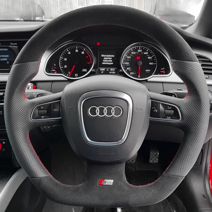 Couvre-volant spécifique Audi A4 S4 RS4 B7 - Volant 3 branches