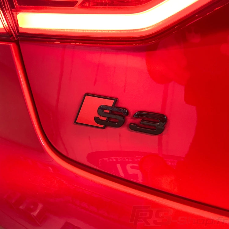 Logo S-line pour Audi S3 S4 S5 S6 S8