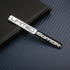 Autocollant badge Limited Edition / Black Edition universel