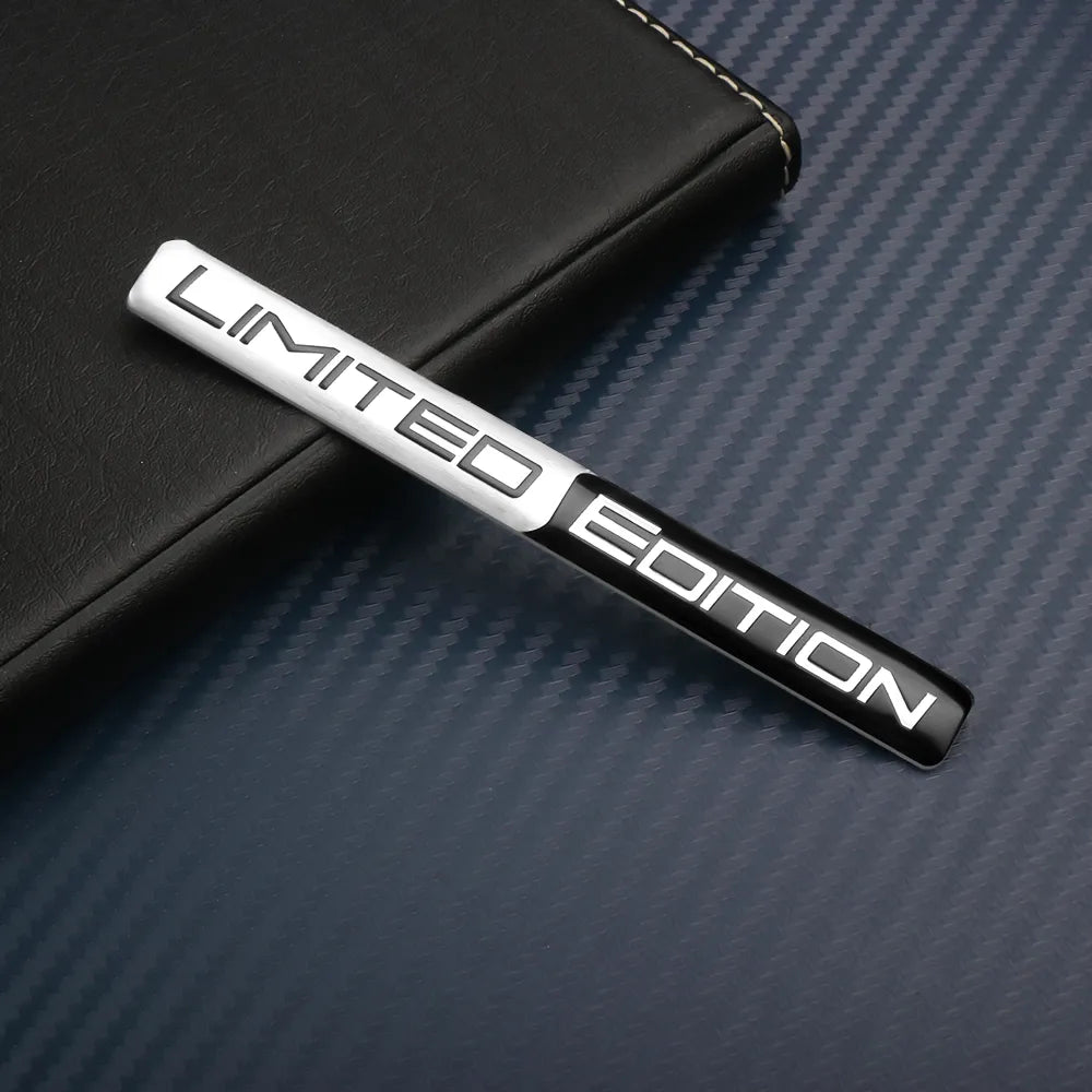 Autocollant badge Limited Edition / Black Edition universel