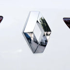 Logo Renault noir brillant pour calandre avant et hayon