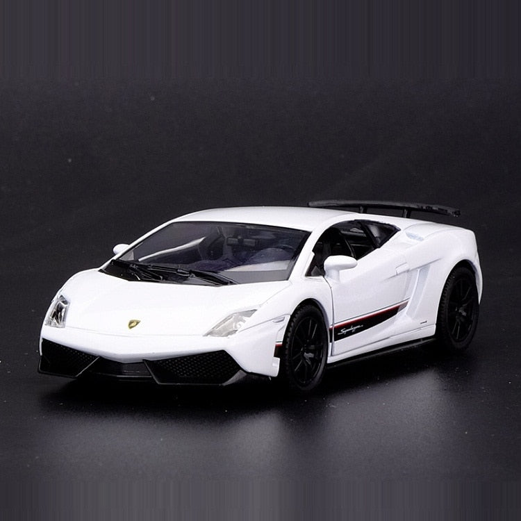 Modèle Réduit Lamborghini Gallardo - Voiture Miniature Échelle 1/36