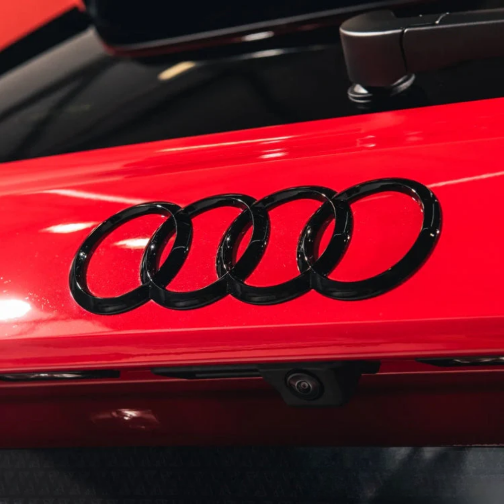 Logo Audi noir brillant avant et arrière