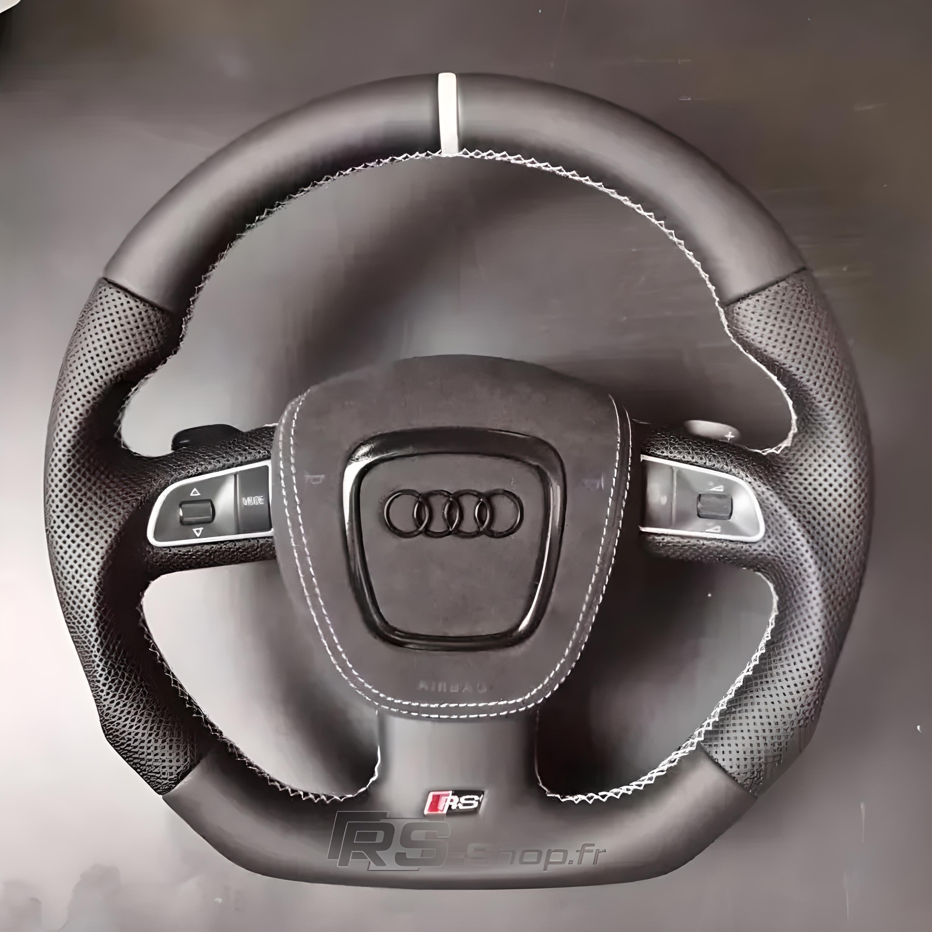 Volant sport de remplacement pour Audi A3 8P et Audi A4 B7