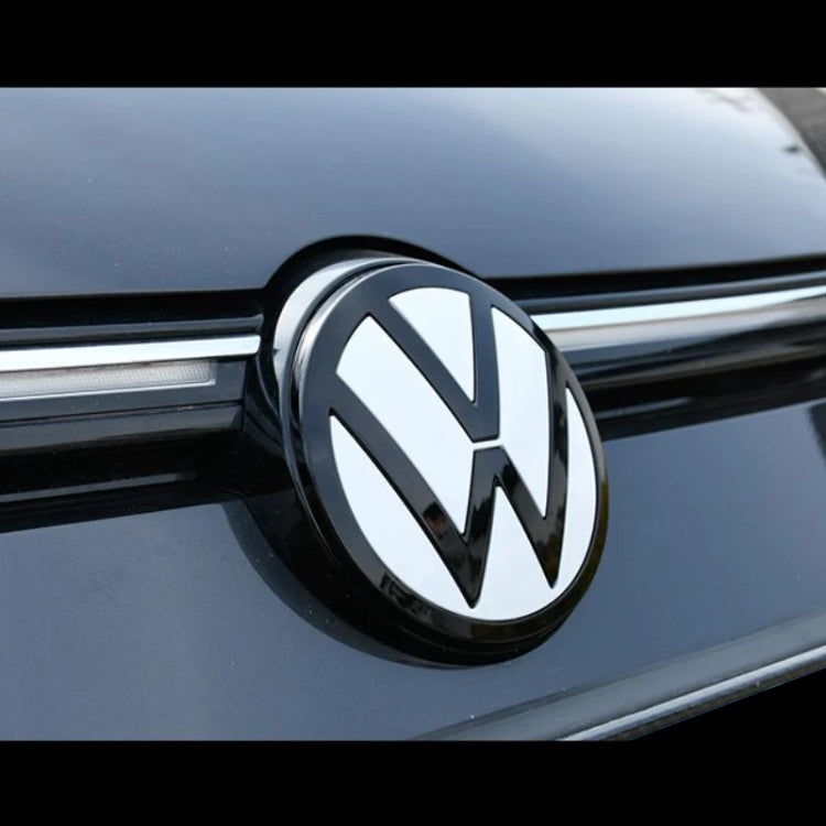Logo VW noir finition Facelift pour Golf VI VII VIII